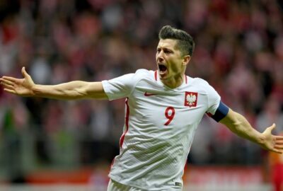 Lewandowski một mình gồng gánh đội tuyển Ba Lan tại EURO 2021